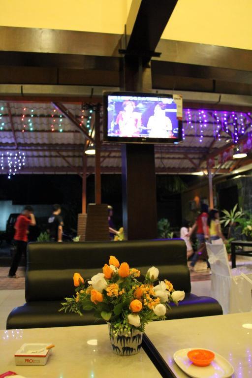 Hotel Sing A Song Пематансиантар Екстериор снимка
